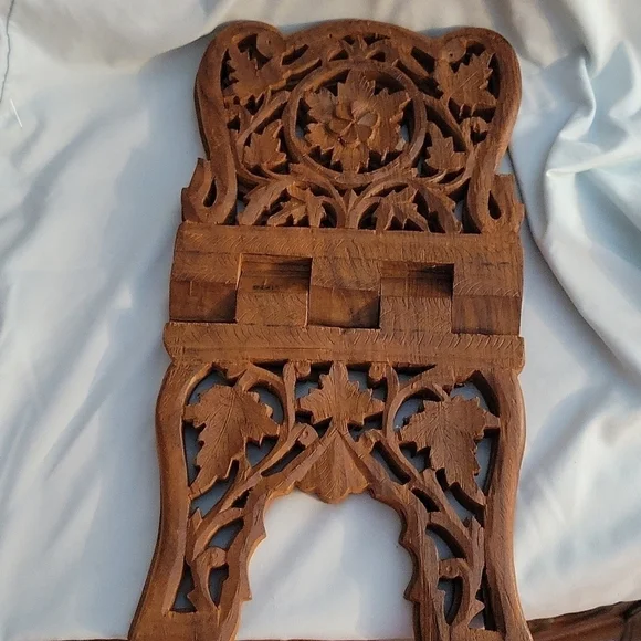 VTG Woodcarved Leaf Design Made in India Cookbook Holy Book Stand - Picture 3 of 7